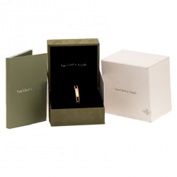 Pre Owned سوار فان كليف آند أربلز بيرلي ذهب أًصفر عيار 18 بالشعار M