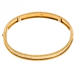 Pre Owned سوار فان كليف آند أربلز بيرلي ذهب أًصفر عيار 18 بالشعار M