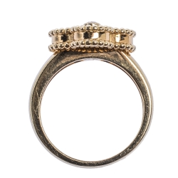 مملوكة مسبقًا Van Cleef and Arpels Vintage Alhambra Onyx Diamond 18K Yellow Gold Ring 53