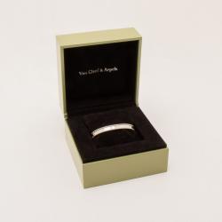 مملوكة مسبقًا Van Cleef & Arpels 18KT White Gold Perlée Signature Bracelet