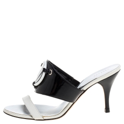 مملوكة مسبقًا Versace White/Black Patent Leather and Leather Slide Sandals Size 38
