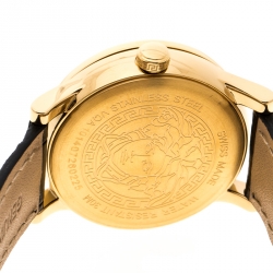 مملوكة مسبقًا ساعة يد نسائية فرساتشي VQA فولاذ مطلي ذهب صدف بيضاء 33 مم