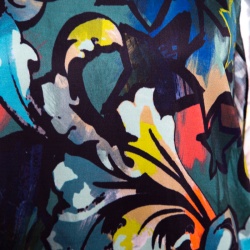 Pre Owned توب فيرساتشي كولكشن تصميم كاب مطبوع متعدد الألوان L