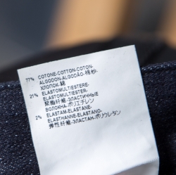 مملوكة مسبقًا بنطلون جينز فيرساتشي دينم أزرق وأسود قصات بسحاب مزين S