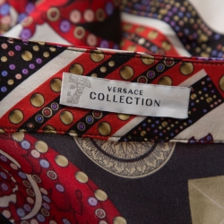 Pre Owned تونيك قفطان مجموعة فيرساتشي مطبوع نقوش شمس و حليات كريستال حرير متعدد الألوان S