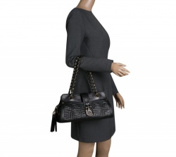 Pre Owned حقيبة كتف فرساتشي كوتور جلد لامعة مبطنة سوداء