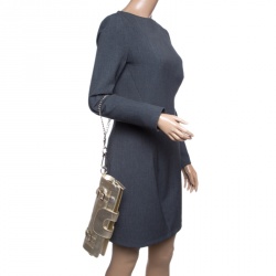 Pre Owned حقيبة كلتش فرساتشي جلد ذهبية فاتحة