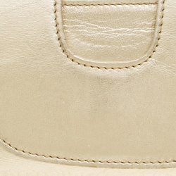 Pre Owned حقيبة كلتش فرساتشي جلد ذهبية فاتحة