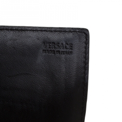 Pre Owned Versace Black Quilted Leather Bifold Wallet