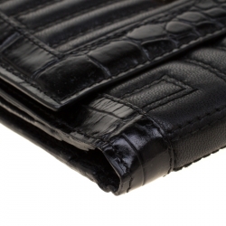 Pre Owned Versace Black Quilted Leather Bifold Wallet