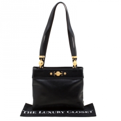 مملوكة مسبقًا Versace Black Leather Shoulder Bag