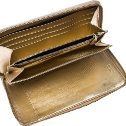 Pre Owned Versace Gold Metallic Quilted Leather Studded Zip Around Wallet