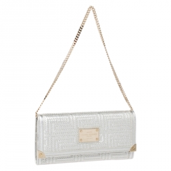 Pre Owned حقيبة كلتش فيرساتشي بسلسلة وقلاب جلد مبطن بيضاء ميتاليك