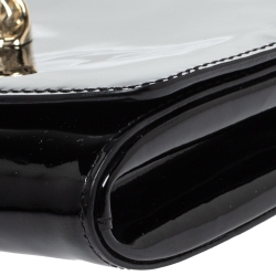 مملوكة مسبقًا Versace Black Patent Leather Medusa Chain Clutch
