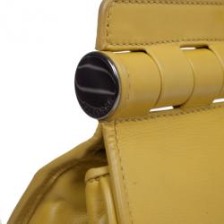 مملوكة مسبقًا Versace Yellow Leather Medium Shoulder Bag