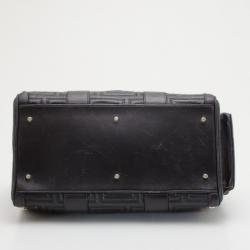 مملوكة مسبقًا Versace Black Quilted ‘Snap Out Of It’ Satchel