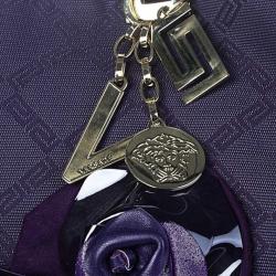 مملوكة مسبقًا Versace Monogram Floral Tote