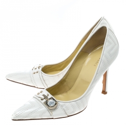 مملوكة مسبقًا Versace White Leather Pointed Toe Pumps Size 36