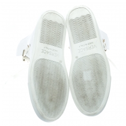 Pre Owned حذاء رياضي فرساتشي مرتفع من أعلى مادوسا جلد أبيض مقاس 39