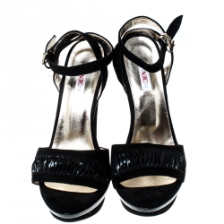 Pre Owned صندل فيرساتشي سويدي أسود وجلد مقدمة مفتوحة نعل سميك بحزام للكاحل مقاس 38