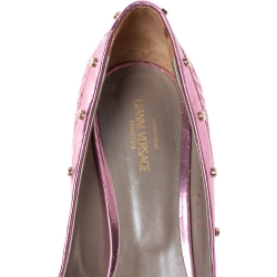 Pre Owned Versace Metallic Pink Leather Greek Key Stitch Detail Pointed Toe Pumps Size 38