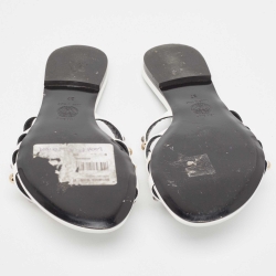 مملوكة مسبقًا Versace White Leather Studded Flat Slides Size 37