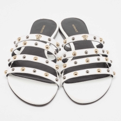 مملوكة مسبقًا Versace White Leather Studded Flat Slides Size 37