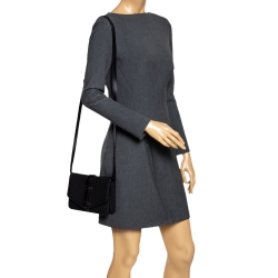 مملوكة مسبقًا Victoria Beckham Black Leather Buckle Flap Crossbody Bag