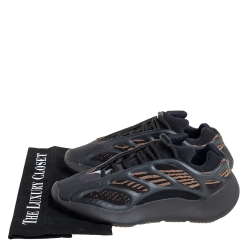 Pre Owned Yeezy x Adidas Black Mesh And Polyurethane 700 V3 Clabro Sneakers Size 39 1/3