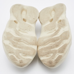 Pre Owned Yeezy x Adidas Off White Rubber Foam RNNR Ararat Sneakers Size 39