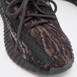 Pre Owned Yeezy x Adidas Boost Black/Brown Knit Fabric 350 V2 MX Rock Sneakers Size 40 2/3