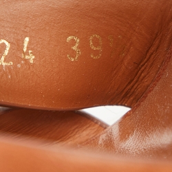 مملوكة مسبقًا صندل إيف سان لوران تربيوت جلد بني كعب روكي مقاس 39.5