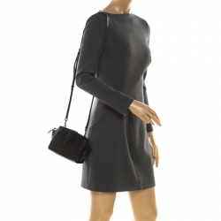 Pre Owned حقيبة كروس سان لوران باريس كاباس مونوغرامية جلد نقش تمساح سوداء