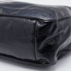 مملوكة مسبقًا Yves Saint Laurent Black Patent Leather Roady Hobo