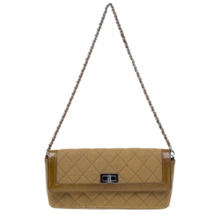 Pre Owned Chanel Beige Quilted Wool and Patent Leather East/West Mademoiselle Flap Bag
