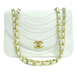Pre Owned Chanel White Calfskin Double Chain Shoulder Flap Bag