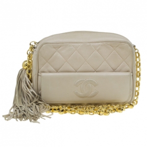 Pre Owned Chanel Beige Quilted Lambskin Shoulder Bag With Tassel