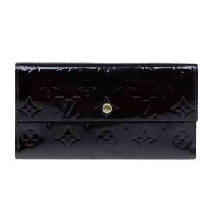 Pre Owned Louis Vuitton Amarante Monogram Vernis Sarah Wallet
