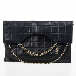 Pre Owned Chanel Black Chocolate Bar Quilted Foldover Clutch