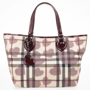 Pre Owned Burberry Brit Hearts Collection Nova Check Tote Bag