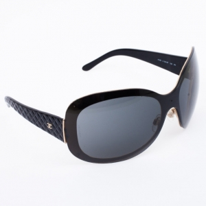 Pre Owned Chanel Black Quilted Oval Sunglasses