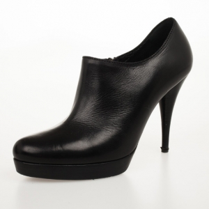 Pre Owned Fendi Black Leather Ankle Booties Size 38