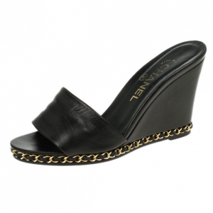 Pre Owned Chanel Black Leather Chain Me Wedge Slides Size 37.5