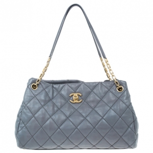 Pre Owned Chanel Grey Leather Quilted Shopper Tote