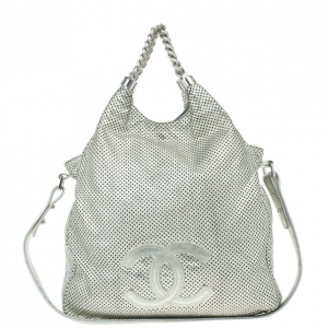 Pre Owned Chanel Silver Metallic Leather Perforated Rodeo Drive Grand Shopping Hobo