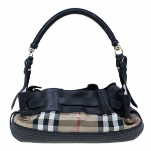 Pre Owned Burberry Nova Check Canvas and Black Leather Shoulder Bag