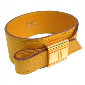 Pre Owned Hermes Artemis Yellow Leather Bracelet M