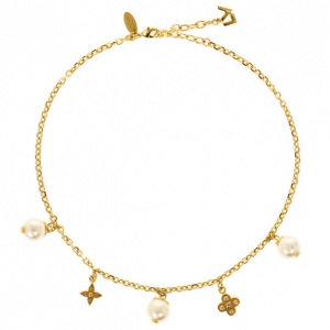 Pre Owned Louis Vuitton Charmy Pearl Necklace