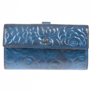 Pre Owned Chanel Blue Lambskin Embossed Camellia Wallet
