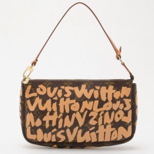 Pre Owned Louis Vuitton Sprouse Graffiti Pochette Accessoires 